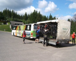 Giant Mountains cycle buses in operation